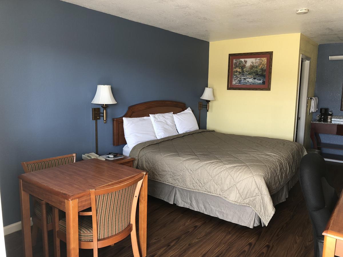Gold Key Inn Brady Buitenkant foto