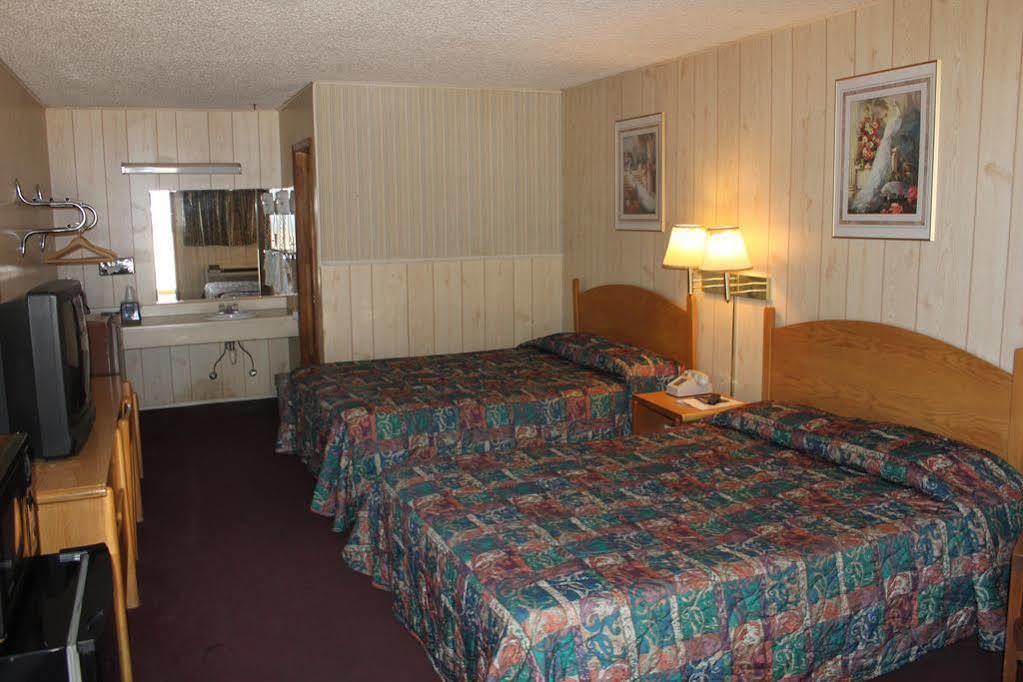 Gold Key Inn Brady Buitenkant foto